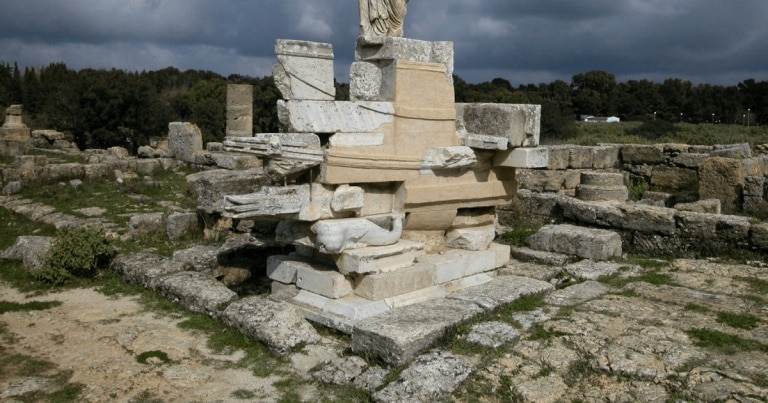 Inundaţiile au afectat situl arheologic Cyrene, însă au scos la iveală noi vestigii arheologice