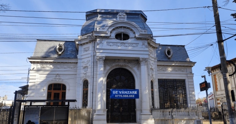 Povestea palatului de la malul Dunării al celebrului industriaș Max Auschnitt