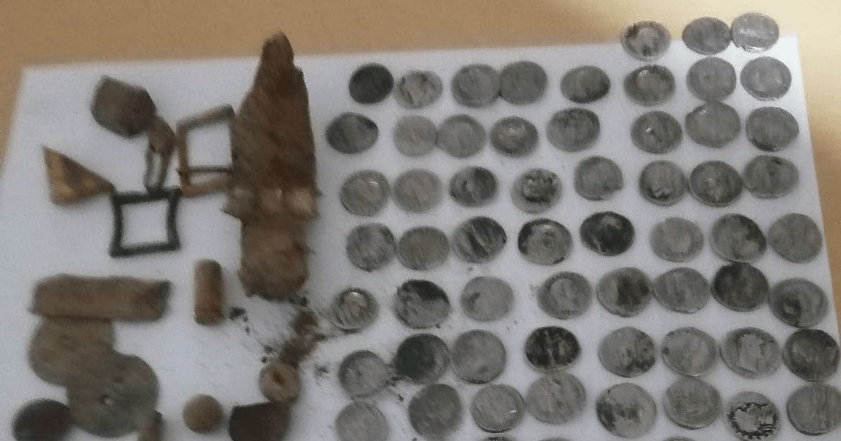 Mai multe tezaure romane, descoperite pe dealul Balaurul din Neamţ