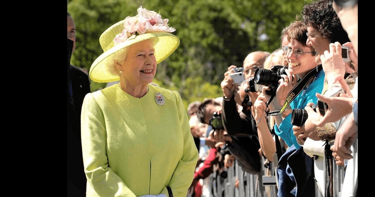 Zece momente care au marcat viața personală a Reginei Elisabeta a II-a
