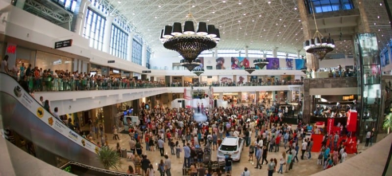 rată de avans de 4 ori mai mare decât creditarea generală