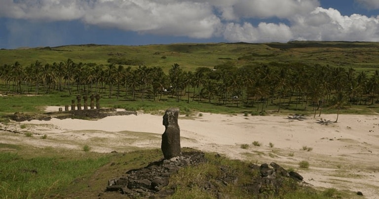 Insula Paştelui din Chile este redeschisă pentru turişti