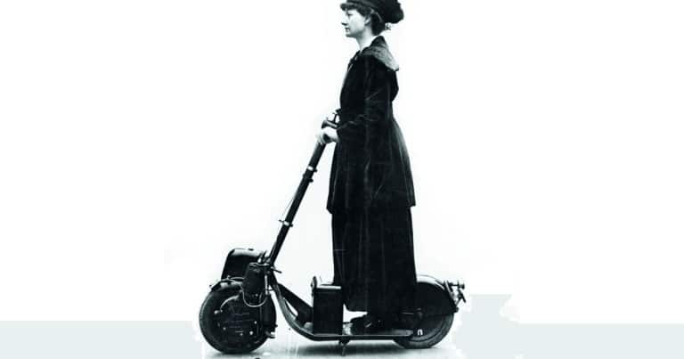 Istoria unei fotografii: Autopedul doamnei Florence Norman