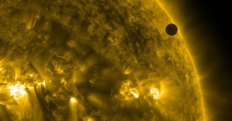 Schimbări istorice în ierahia sistemului nostru solar