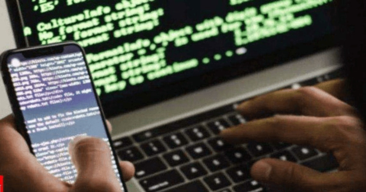 Ministrul israelian al Apărării se deplasează la Paris pentru a informa autoritățile franceze referitor la noile descoperiri în cazul spionajului global