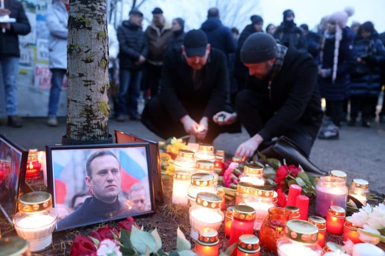 Rusia interzice adunările publice după moartea lui Alexei Navalnîi