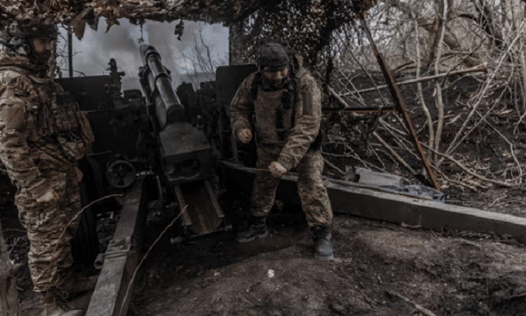 Armata rusă, în ofensivă în 5 sectoare ale frontului din Ucraina