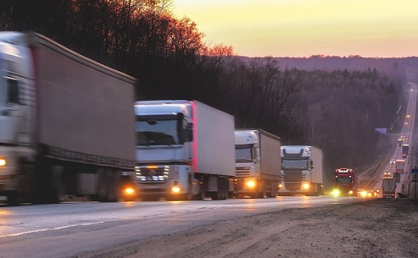 Transporturile rutiere – cel mai mare exportator de servicii al României, chiar dacă a pierdut 2,5 mld. euro din cauza neaderării la Schengen