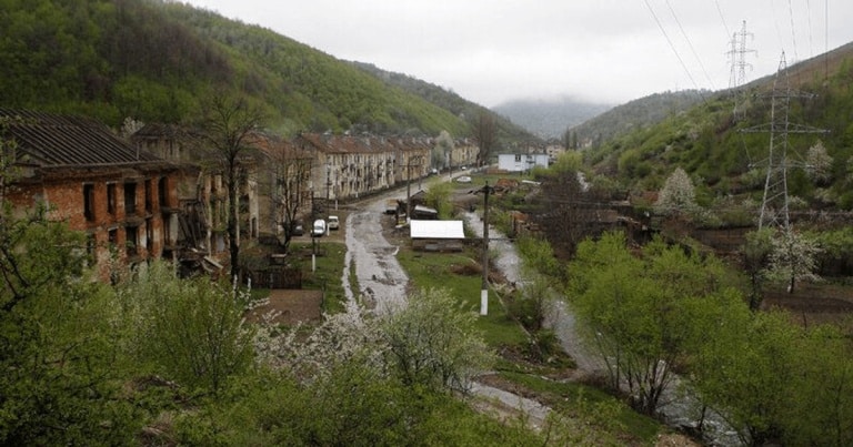 Ciudanoviţa, orăşelul minier din Munții Banatului, poluat cu uraniu de rusi și români deopotrivă