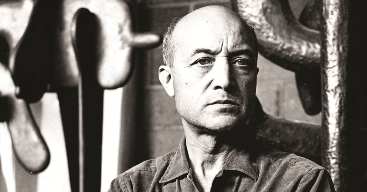 Isamu Noguchi, elevul japonez al lui Brâncuși. „Am învăţat ce înseamnă onestitatea în sculptură”