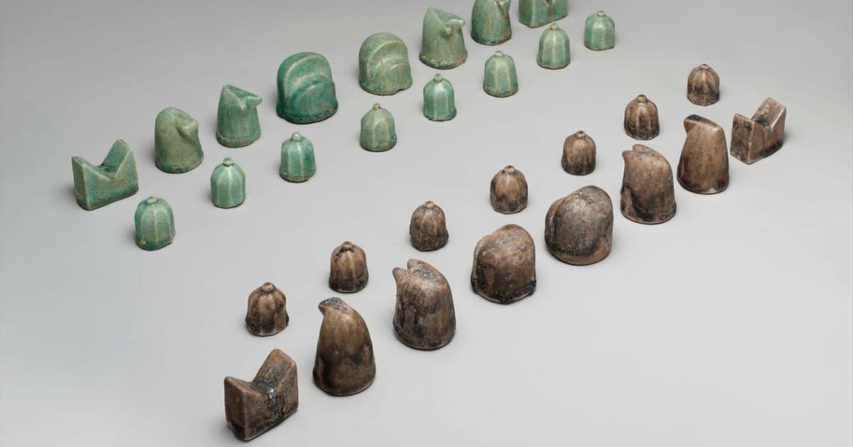 Cum arată cea mai veche piesă de şah din lume? FOTO