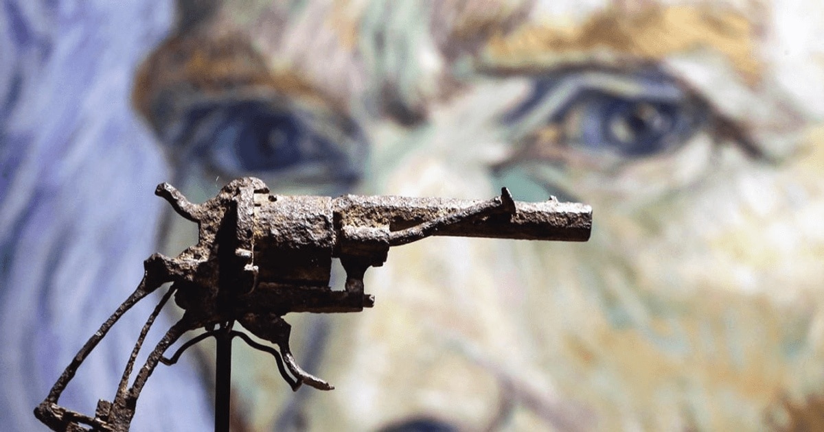 Pistolul cu care s-ar fi sinucis Van Gogh, vândut la licitaţie