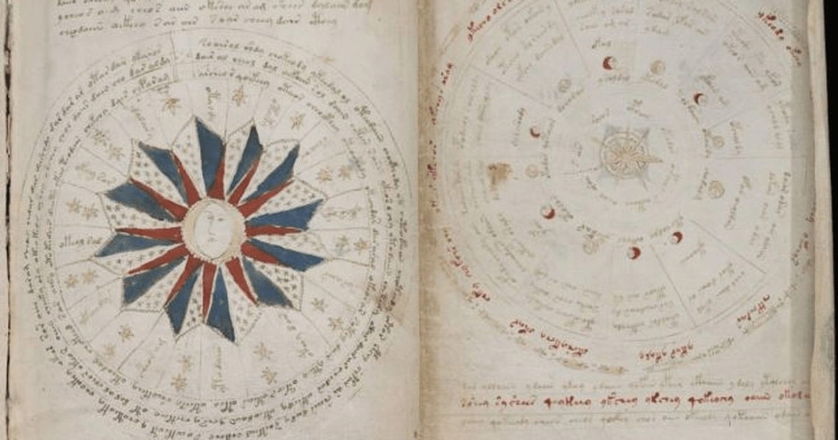 a fost scris într-o limbă veche, acum dispărută, din care a evoluat şi limba română