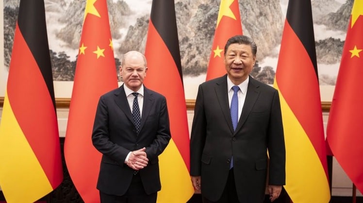 Olaf Scholz la Beijing – Industria auto germană nu vede niciun risc în relația cu China