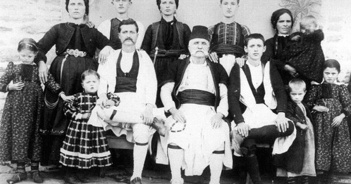 Cuvintele afirmative „da” şi „ie” la români