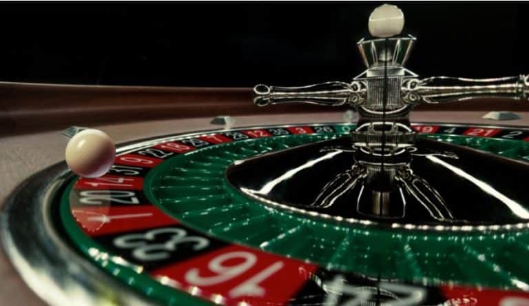 Bulgaria a interzis publicitatea jocurilor de noroc în mass-media