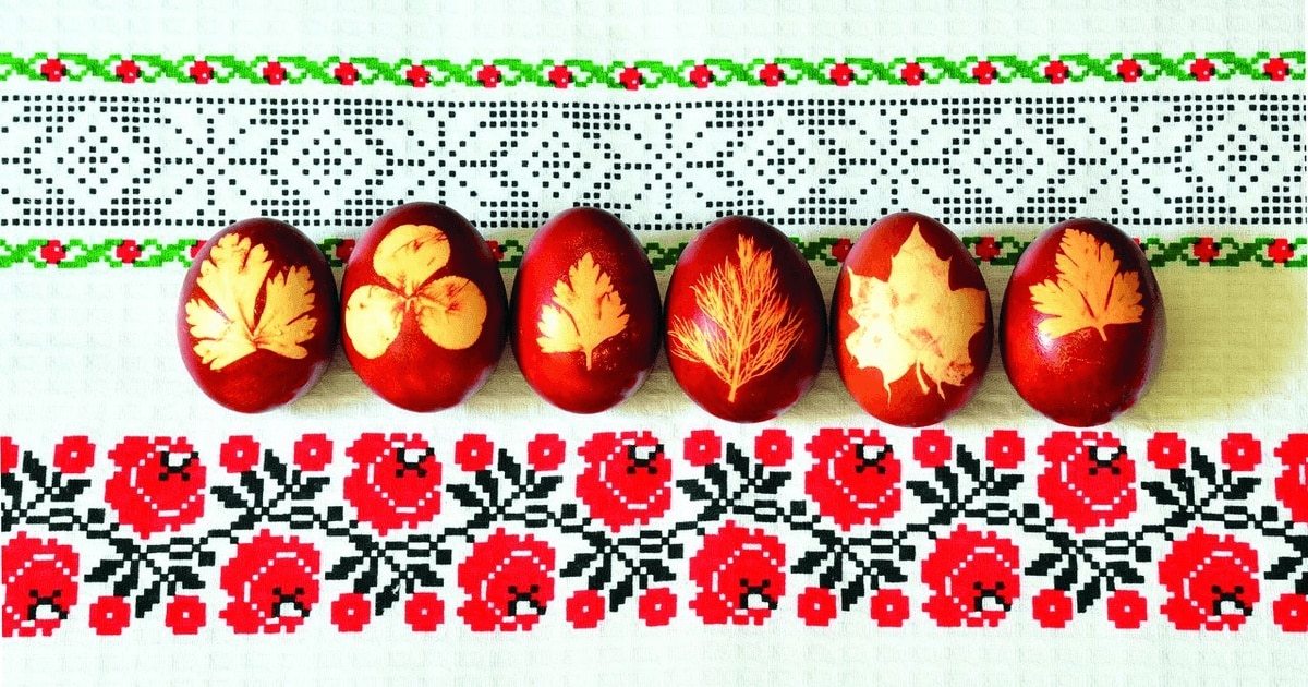 De unde a venit tradiția ouălor înroșite de Paște?