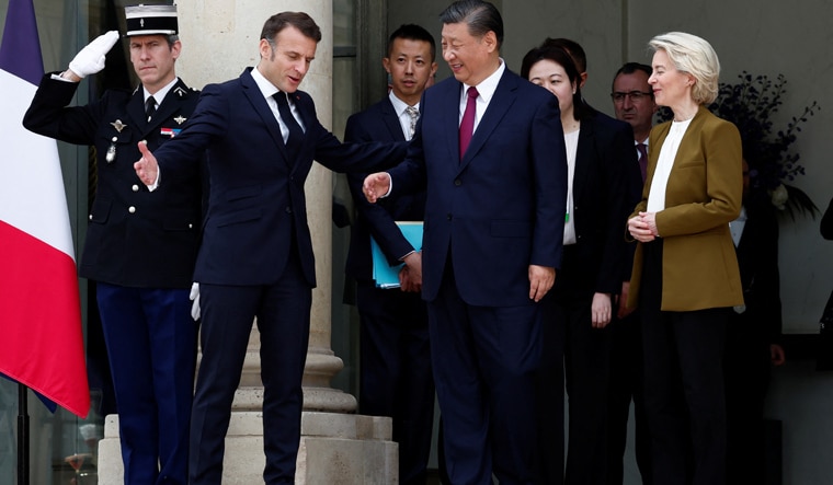 Vizita lui Xi Jinping la Paris
