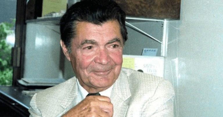 Însemnele Premiului Nobel aparținând doctorului George Emil Palade, singurul român care a primit această distincție, vor intra în patrimoniul MNIR