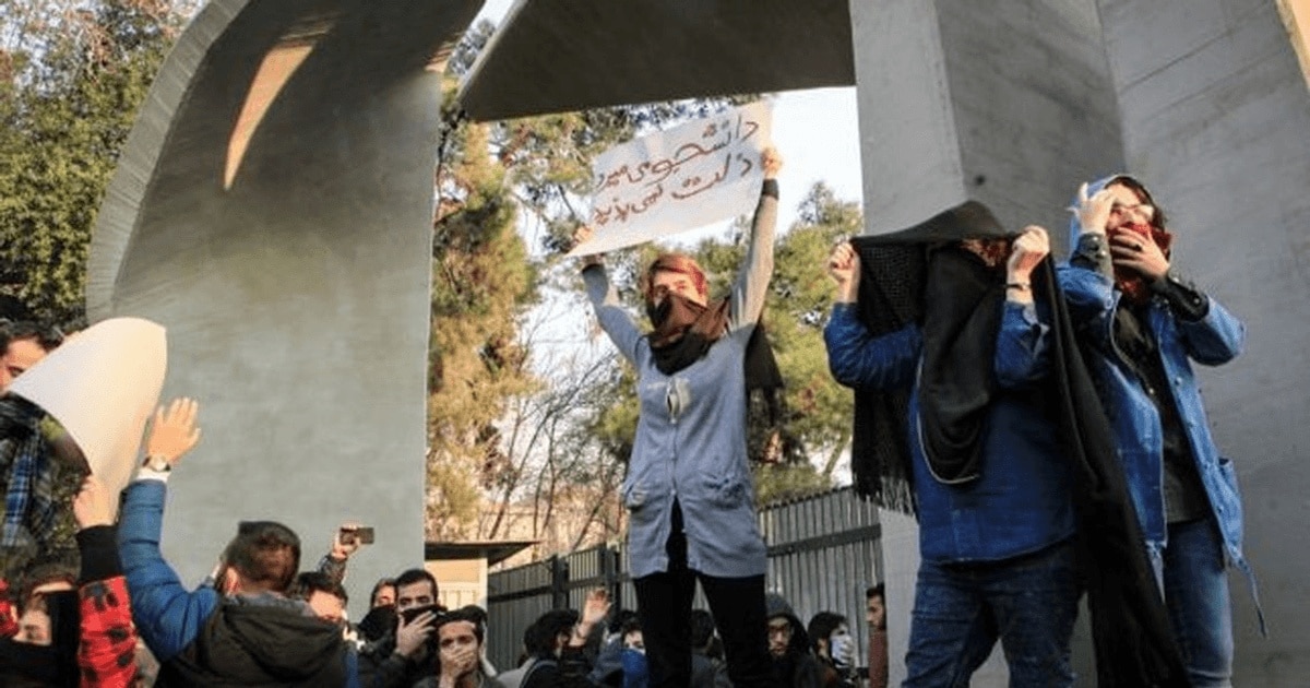 Ce se ascunde în spatele protestelor din Iran