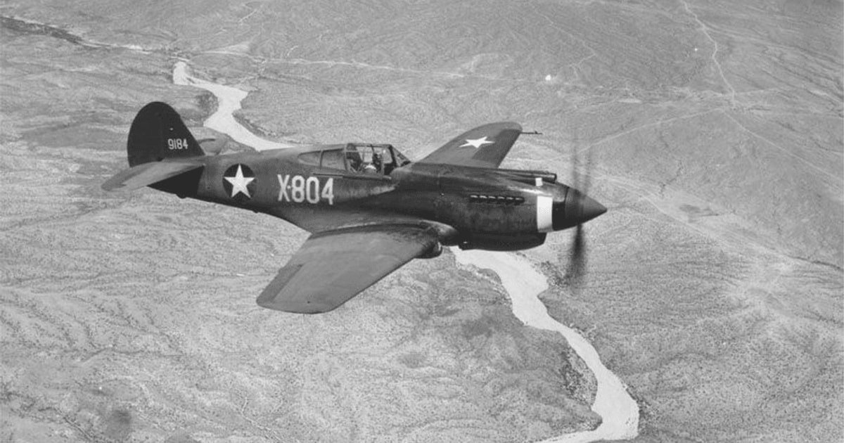 Mitul avionului P-40