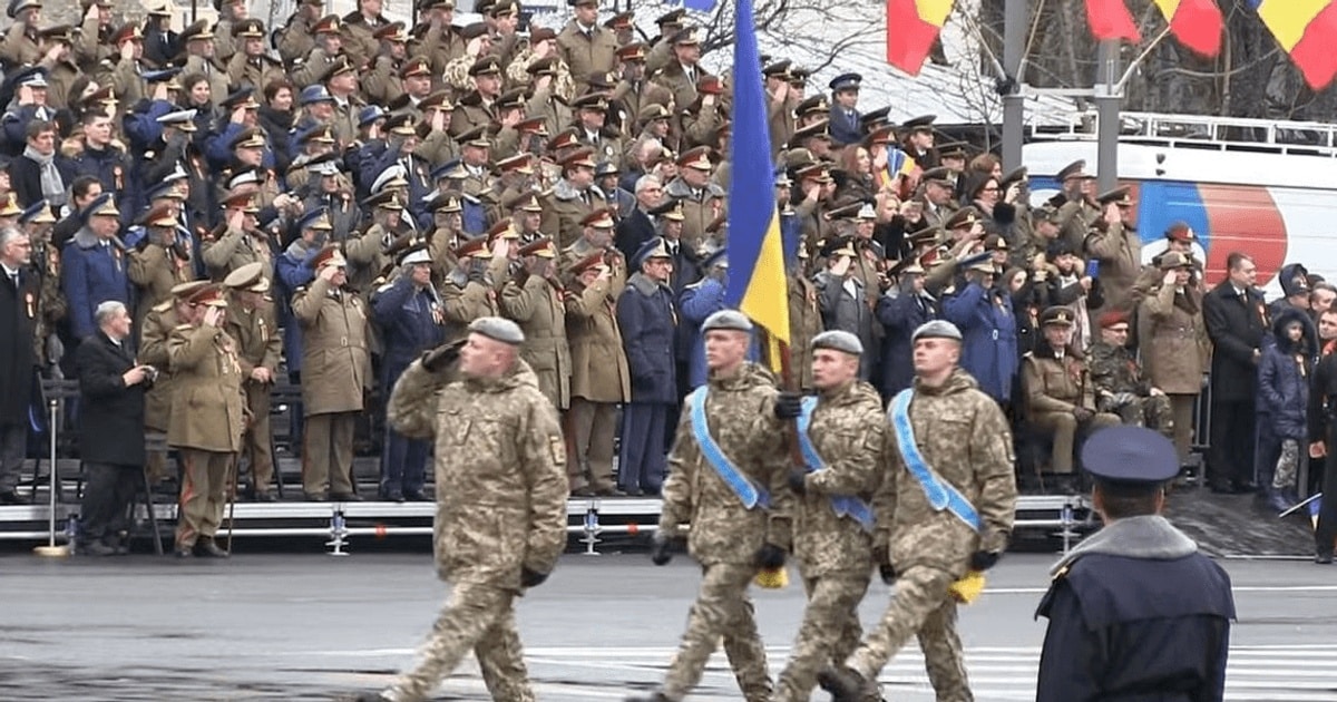 Ce au simțit românii din Ucraina când au văzut că statul român invită la parada de 1 decembrie reprezentanți militari ai statului ucrainian?/ VIDEO