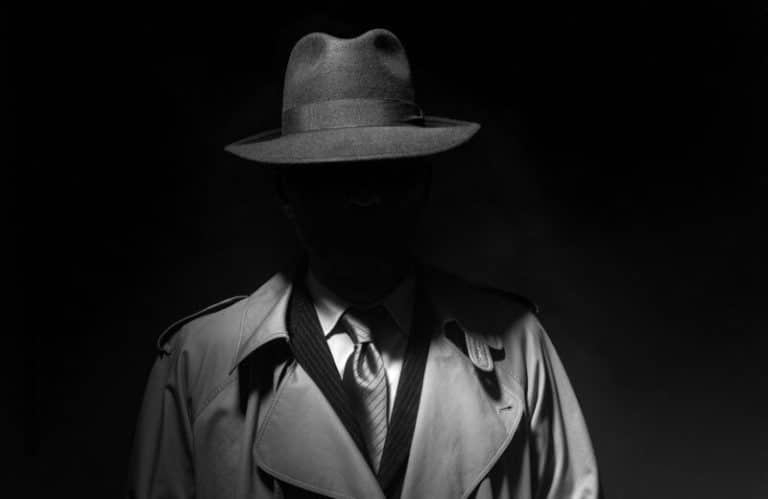 ar fi spionat baze militare NATO și românești