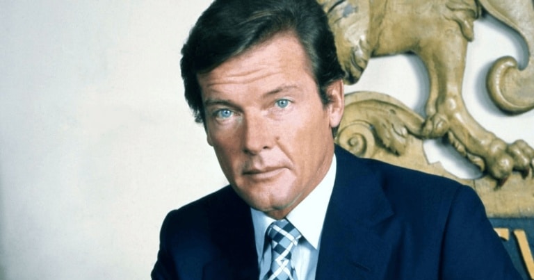 Roger Moore a murit. Fostul star din seria James Bond avea 89 de ani