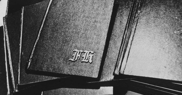 Povestea jurnalelor misterioase ale lui Hitler