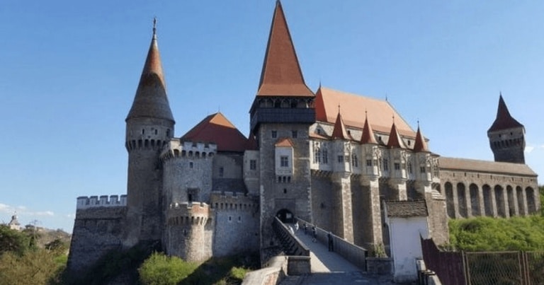 hoţii au furat încasările după cel mai aglomerat sfârşit de săptămână