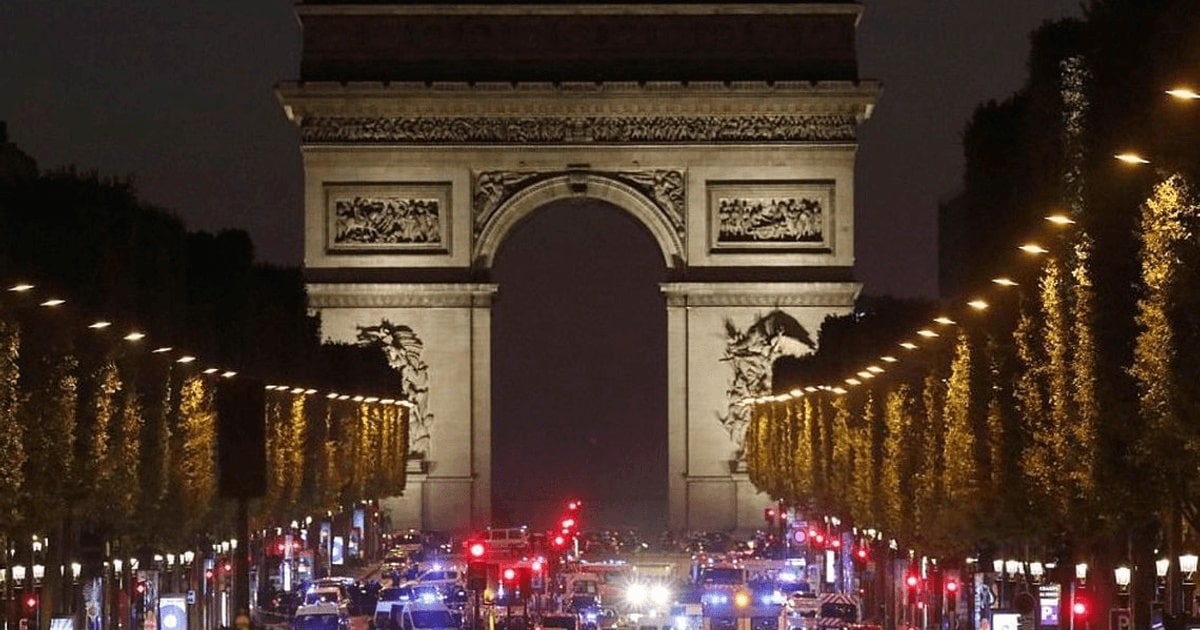 Dezbatere „Historia”. Alegeri sub gloanţe la Paris / VIDEO