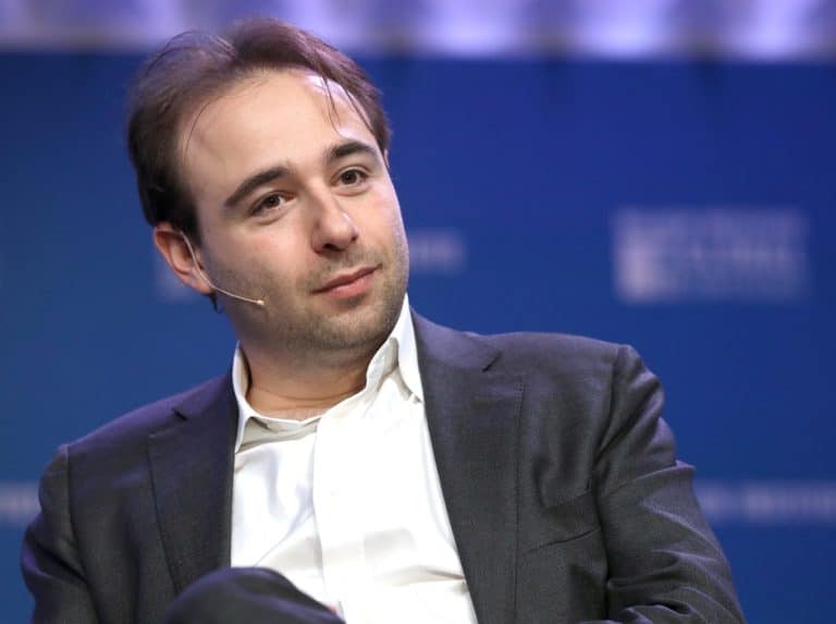 Interviu Yascha Mounk / „Ideile care amenință democrația liberală au ajuns instituționalizate în cele mai înalte eșaloane ale societății”