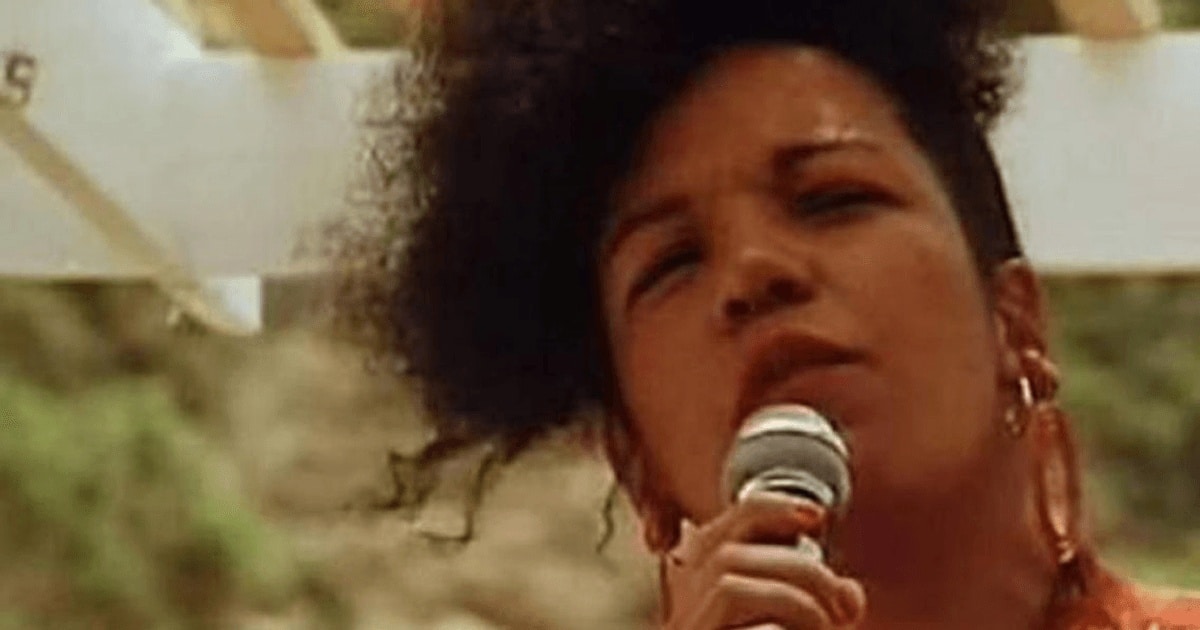 Interpreta melodiei “Lambada” a fost găsită carbonizată în propria maşină