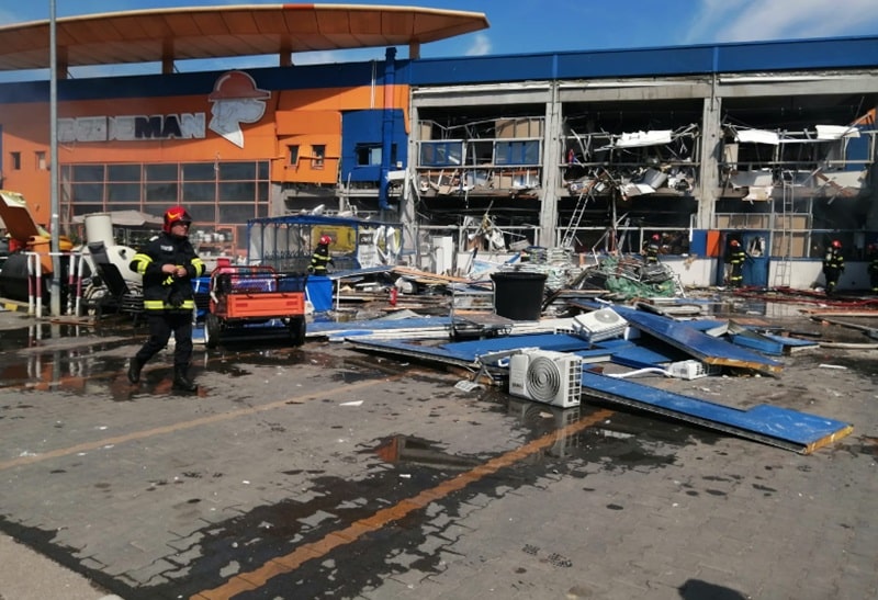 Explozie la magazinul Dedeman din Botoșani