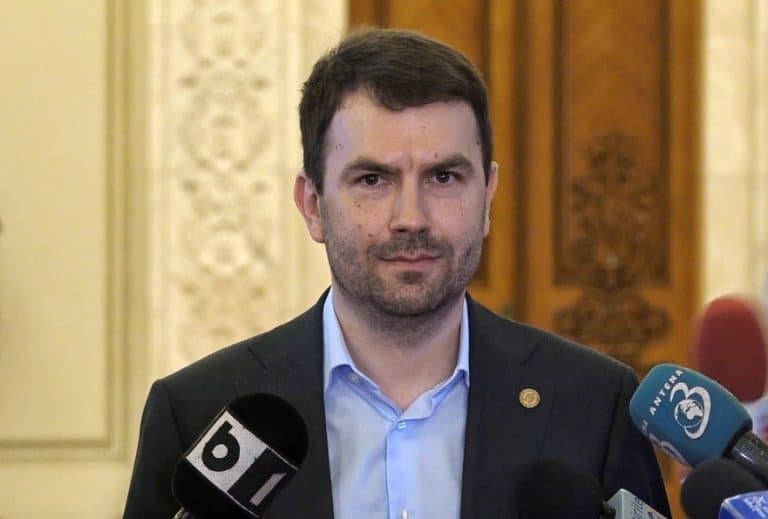 Cătălin Drulă demisionează de la conducerea USR