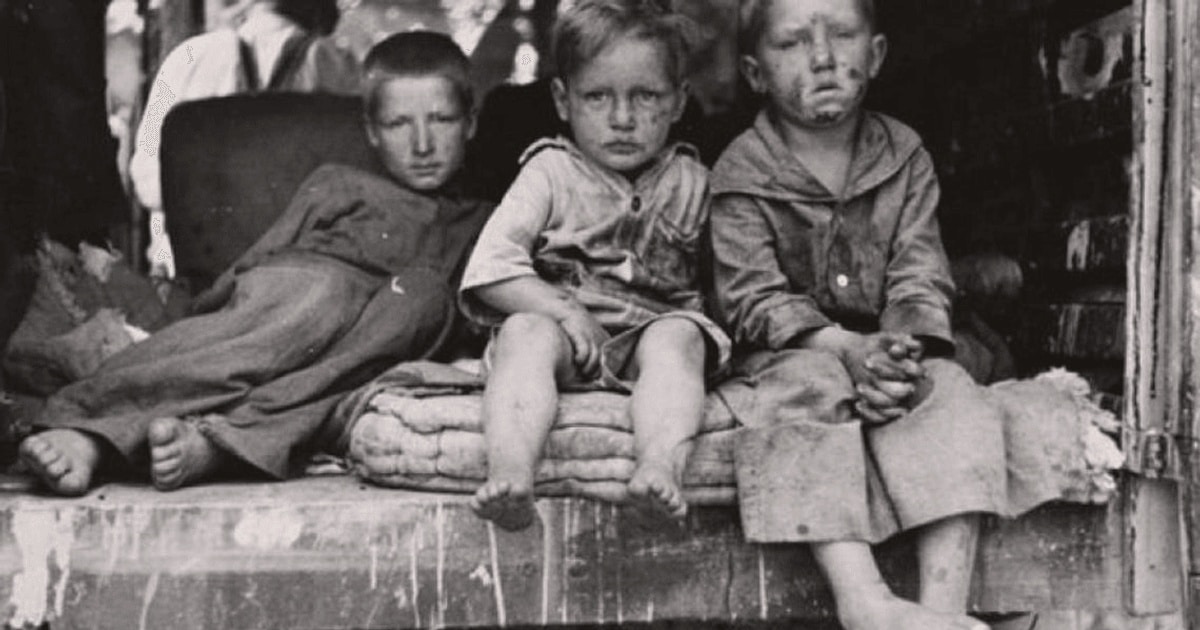 Supraproducția și criza