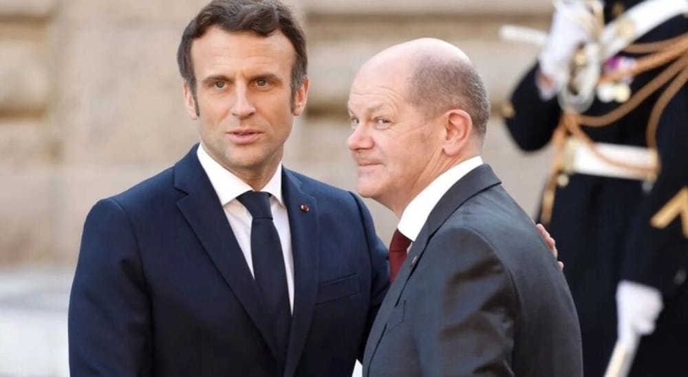 Bloomberg: Încercarea cuplului Macron – Sholz de a modifica prioritățile politicilor UE deja negociate i-a înfuriat pe liderii UE