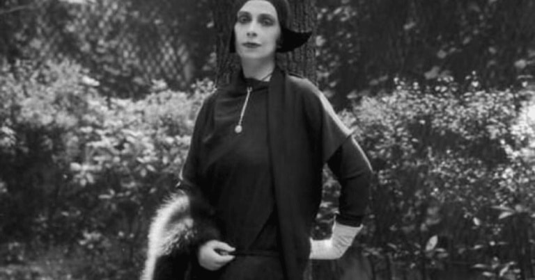 „A da o virgină pe mâna unui bărbat e ca şi când ai da un Stradivarius unei maimuţe“