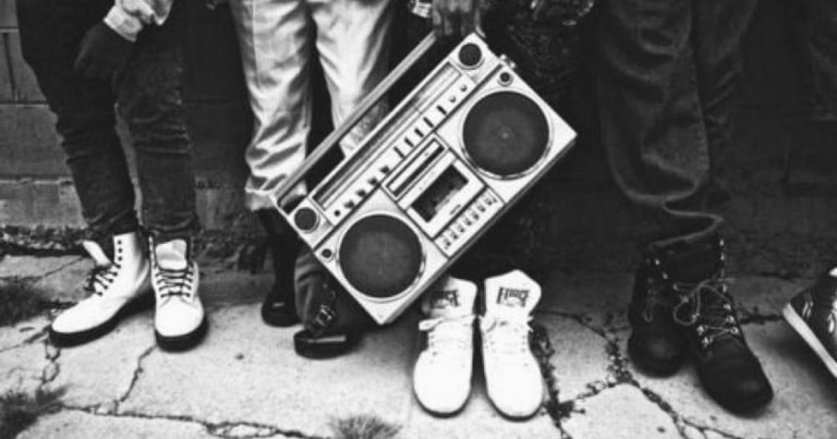Cum a ajuns popular dansul hip-hop