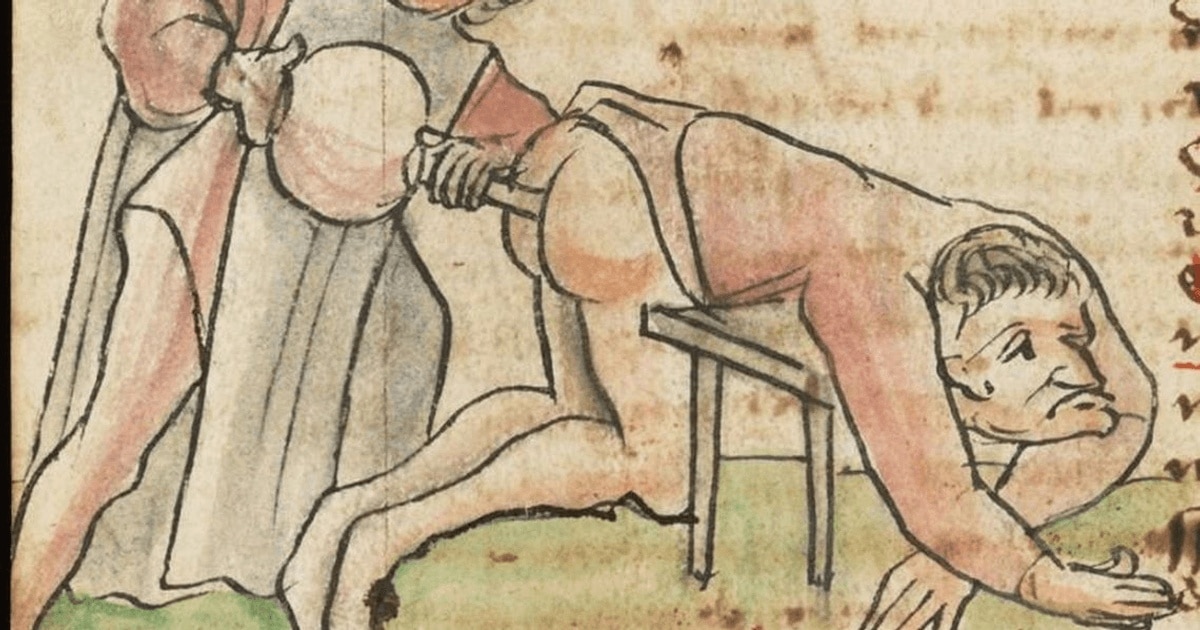 Cele mai ciudate leacuri băbești cunoscute, practicate de țăranii români: bălegarul şi muştele pisate cu miere – pentru dureri de cap, sângele de prepeliţă