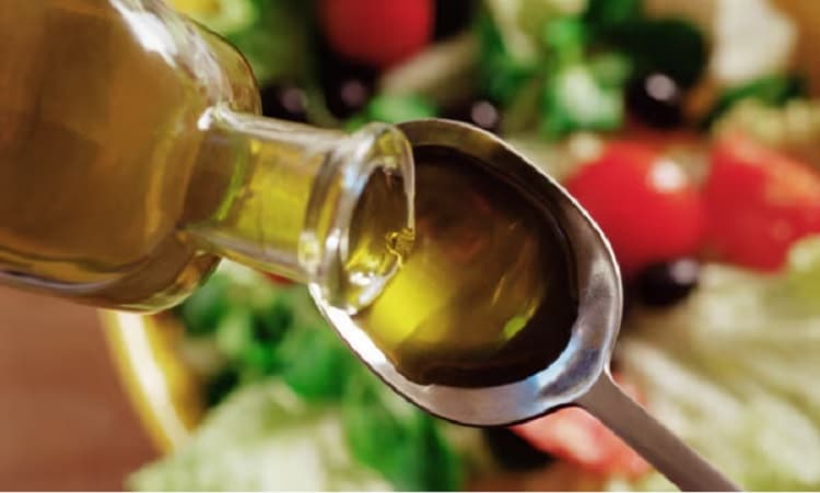 Frauda cu ulei de măsline, la un nivel record în UE