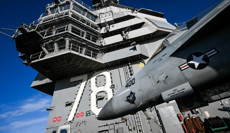 O comisie bipartizană a Congresului solicită o creștere masivă a capacității de apărare a SUA