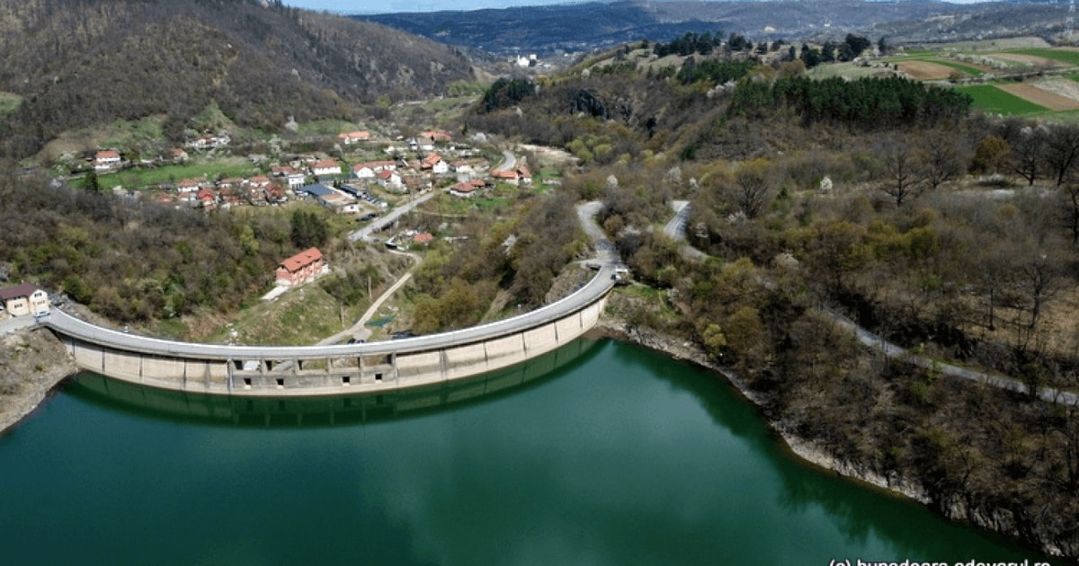Secretele barajului Cinciș. A fost ridicat în numai 14 luni, în urmă cu 60 de ani