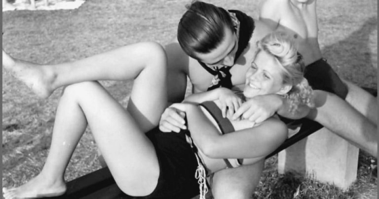 Amor in anii ’20! Cum se iubeau bucurestenii cu ajutorul tigaretei!