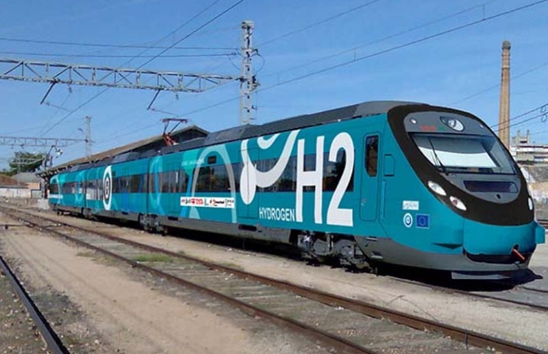 Guvernul va scoate trenurile cu hidrogen din PNRR