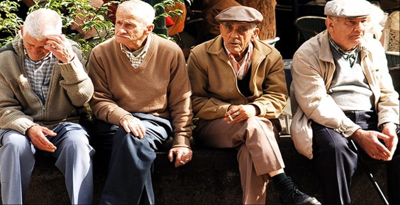 Premierul anunță modificarea noii legi a pensiilor