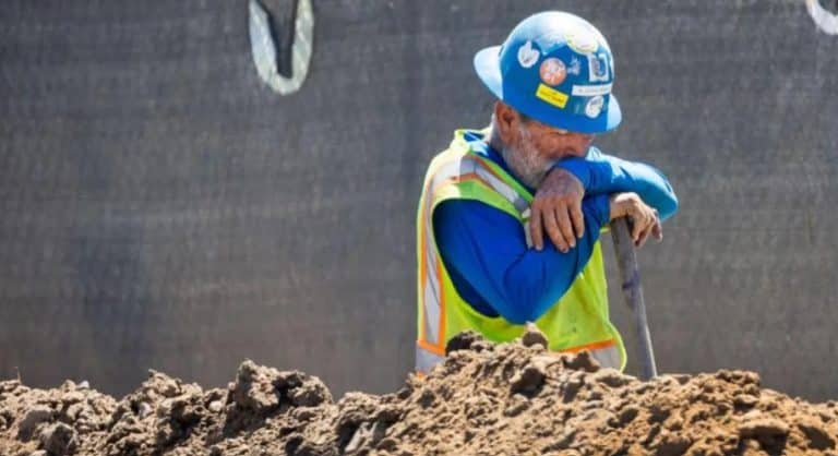 Raportul privind locurile de muncă crește preocupările legate de economia SUA