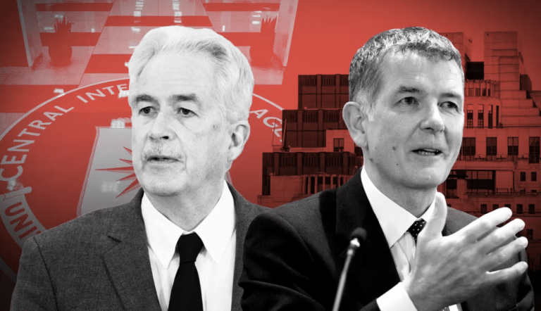 Apariție comună a șefilor CIA și MI6 la un eveniment Financial Times. Mesajele transmise