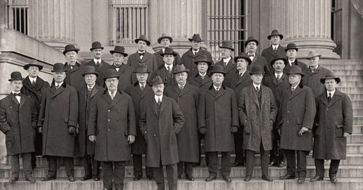 Bătălia serviciilor secrete poate influența decisiv soarta unui război.O istorie a luptei pentru superioritate informațională