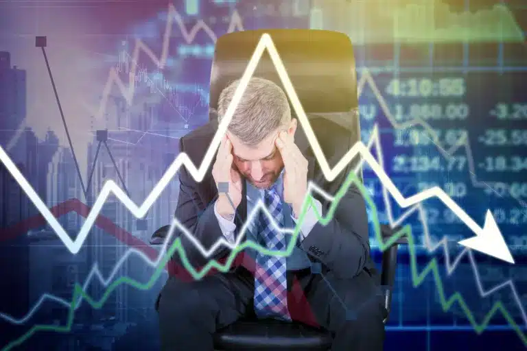 Noi semne de încetinire a economiei: comerțul și marile servicii